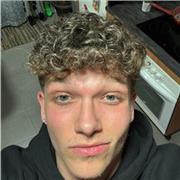 Estudiante de bachillerato de ciencias, con sobresaliente en matemáticas